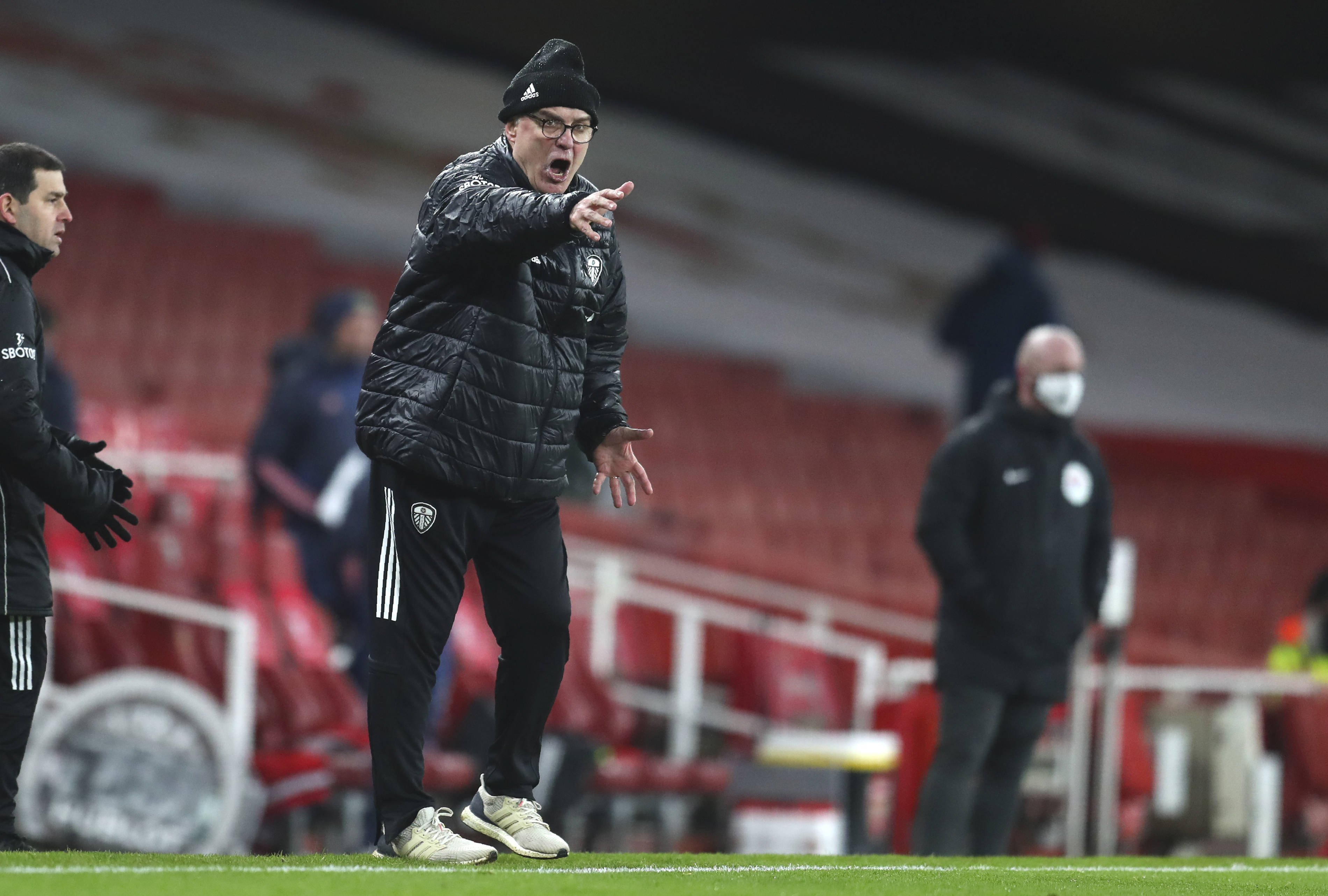 低调应对 低调应对