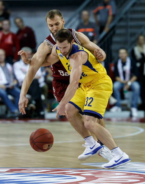 回顾他在迈 回顾他在迈