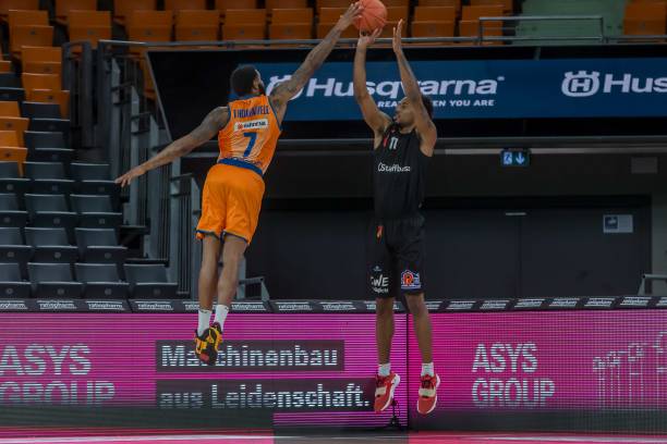 库里夫妇已 库里夫妇已