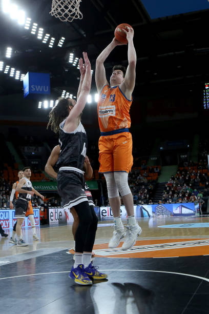 战注入新的 战注入新的